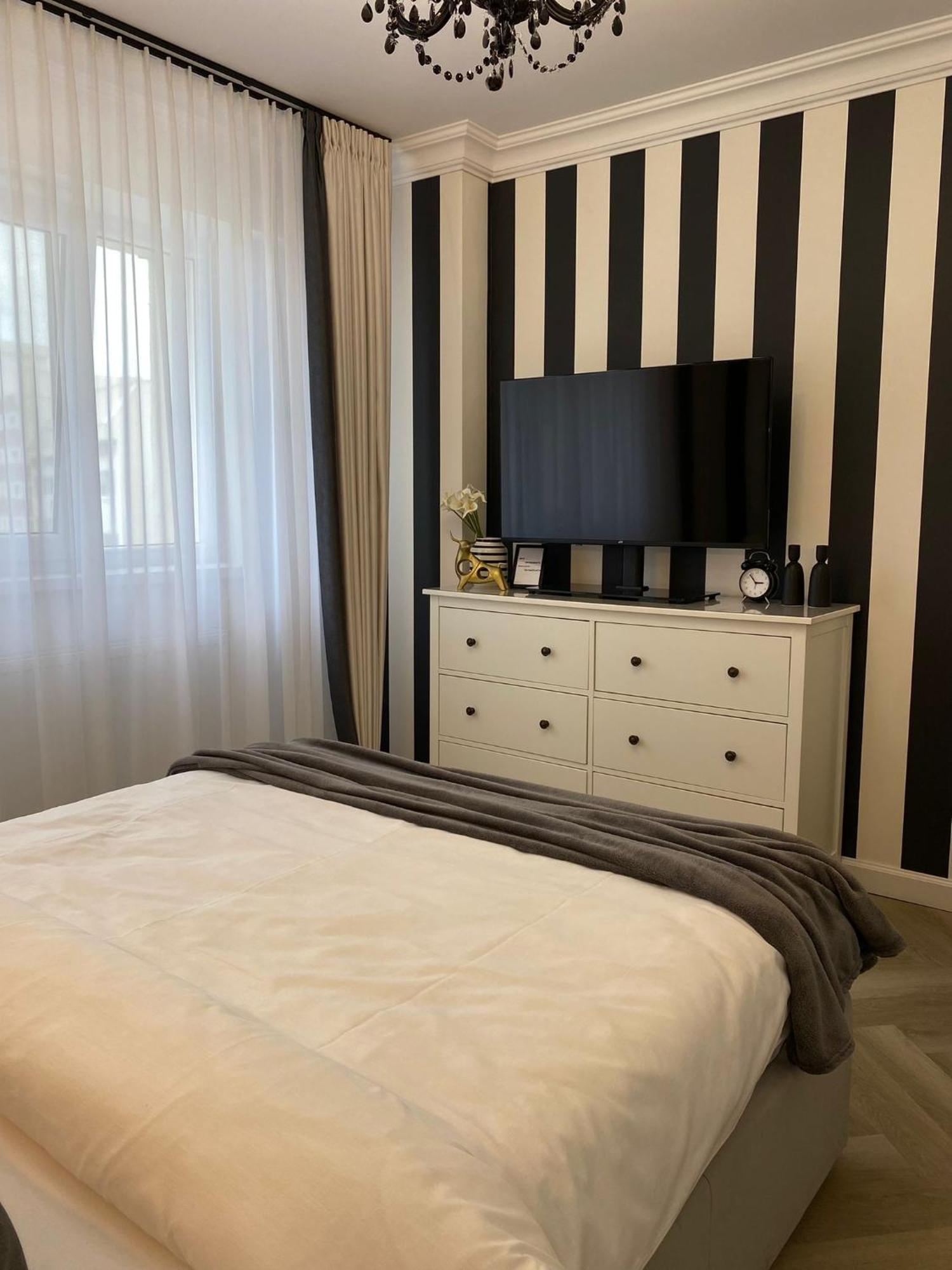 Studio Luxury Black & White Alba Iulia Exterior foto