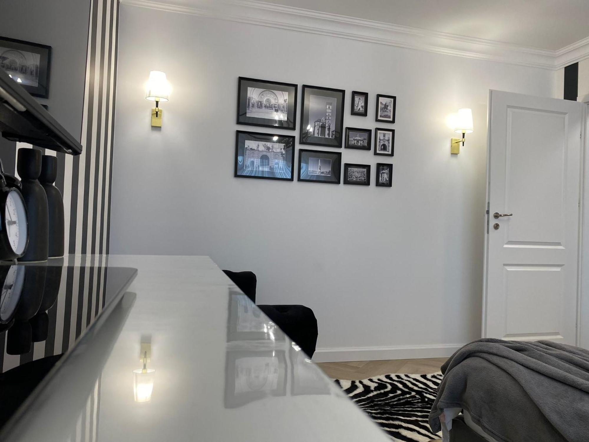Studio Luxury Black & White Alba Iulia Exterior foto