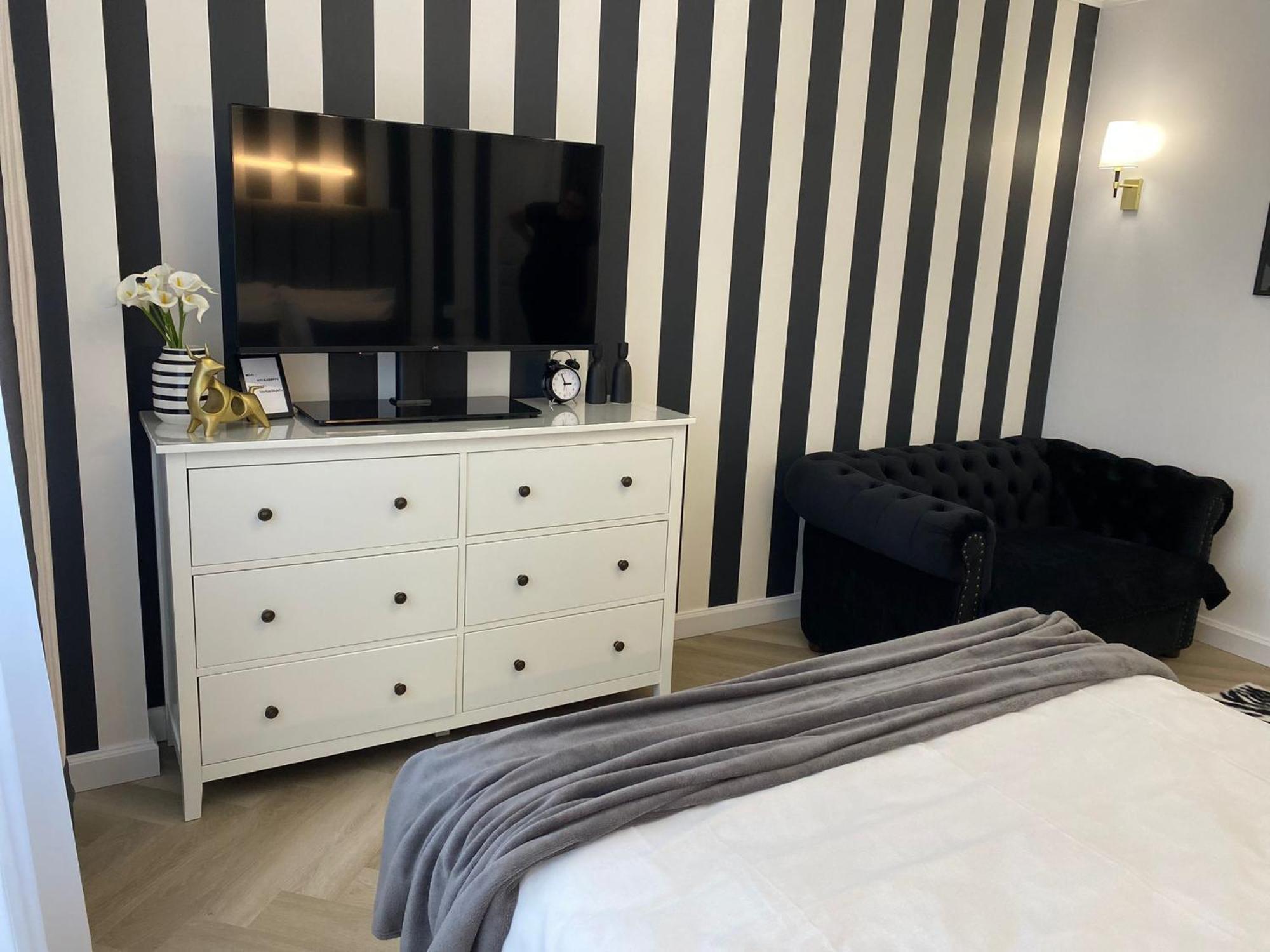 Studio Luxury Black & White Alba Iulia Exterior foto