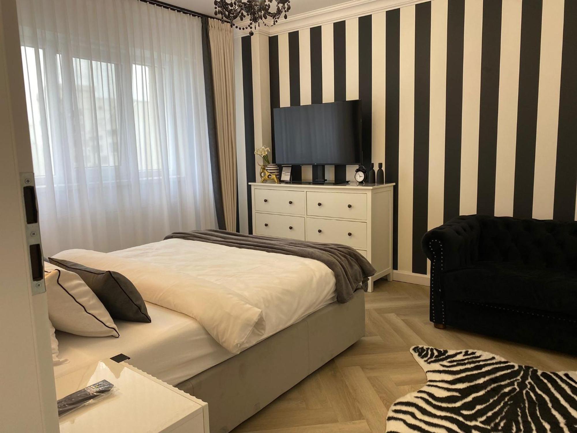 Studio Luxury Black & White Alba Iulia Exterior foto