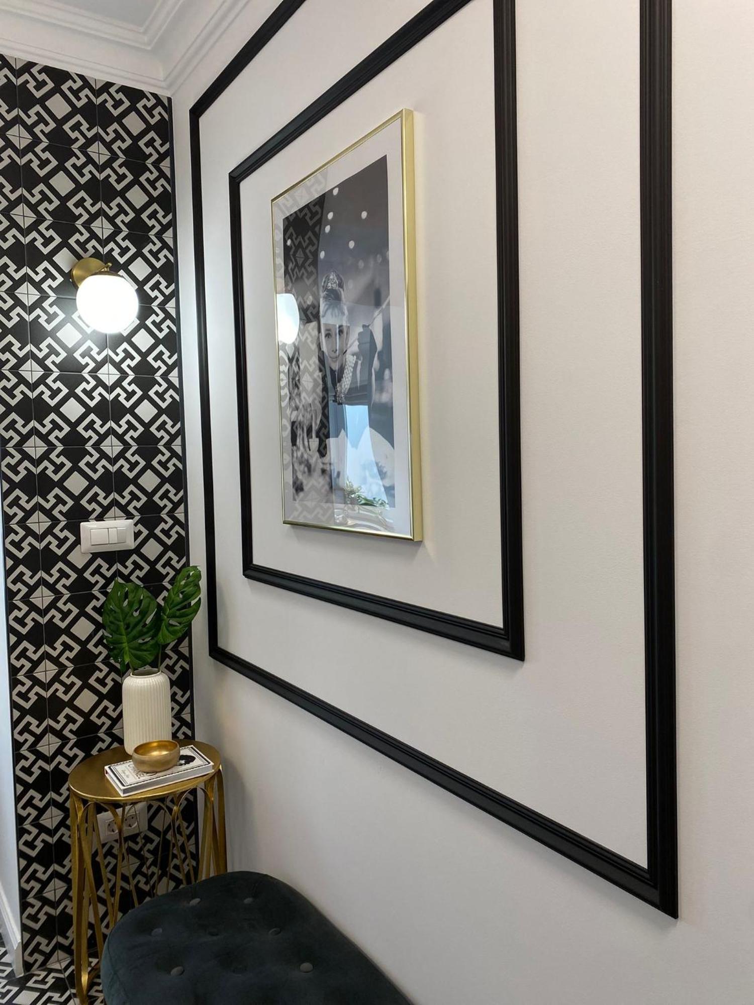 Studio Luxury Black & White Alba Iulia Exterior foto